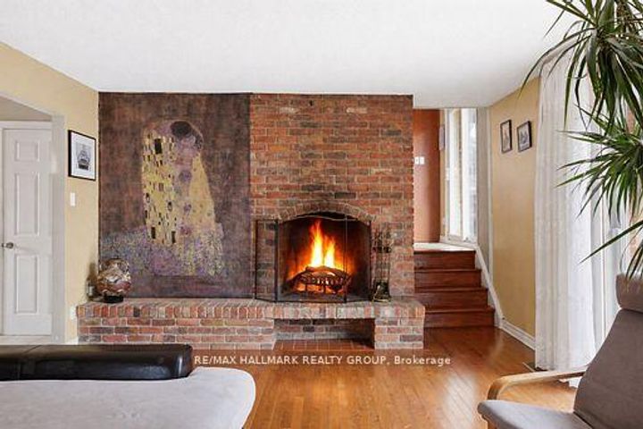 Photo 14 at 23 Riverbrook Road, Nepean (Arlington Woods), Ottawa