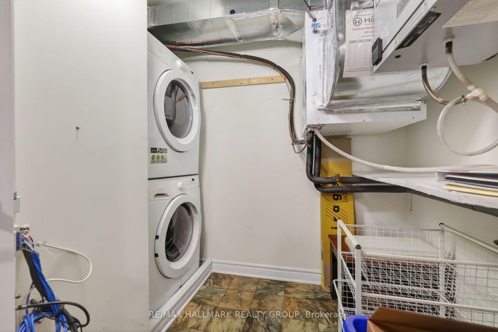 Photo 33 at 3 - 585 Stonefield Private, Nepean (Barrhaven East), Ottawa