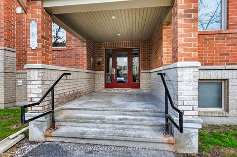 Photo 2 at 3 - 585 Stonefield Private, Nepean (Barrhaven East), Ottawa