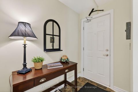 Photo 3 at 3 - 585 Stonefield Private, Nepean (Barrhaven East), Ottawa