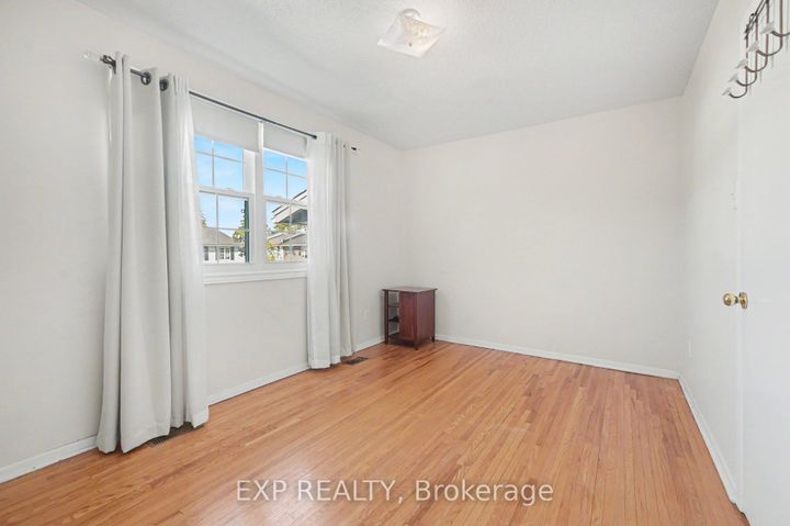 Photo 15 at 61 Monterey Drive, Nepean (Leslie Park), Ottawa