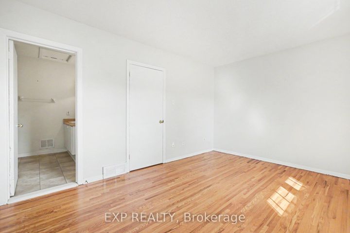 Photo 17 at 61 Monterey Drive, Nepean (Leslie Park), Ottawa