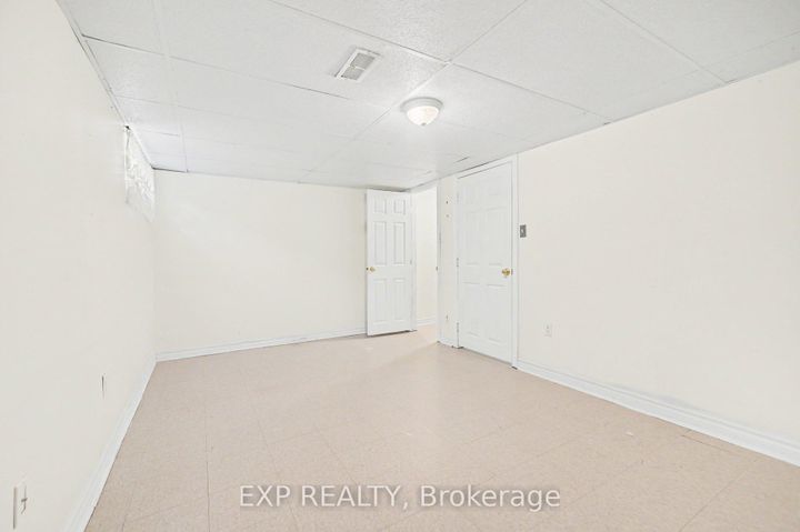 Photo 23 at 61 Monterey Drive, Nepean (Leslie Park), Ottawa