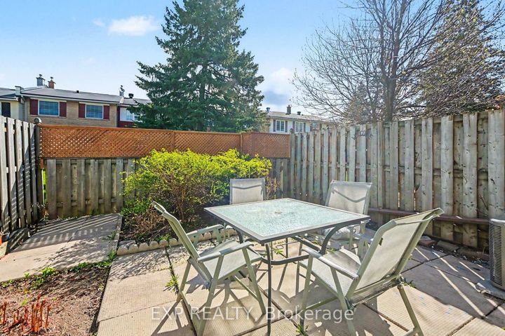 Photo 28 at 61 Monterey Drive, Nepean (Leslie Park), Ottawa