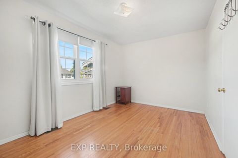 Photo 15 at 61 Monterey Drive, Nepean (Leslie Park), Ottawa