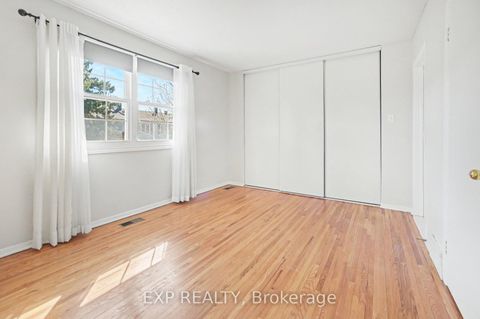 Photo 18 at 61 Monterey Drive, Nepean (Leslie Park), Ottawa
