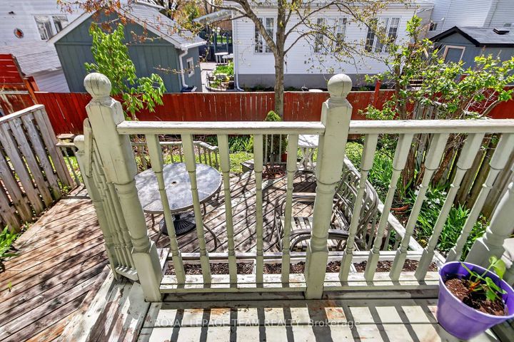 Photo 29 at 39 Saxton Private, Nepean (Redwood Park), Ottawa