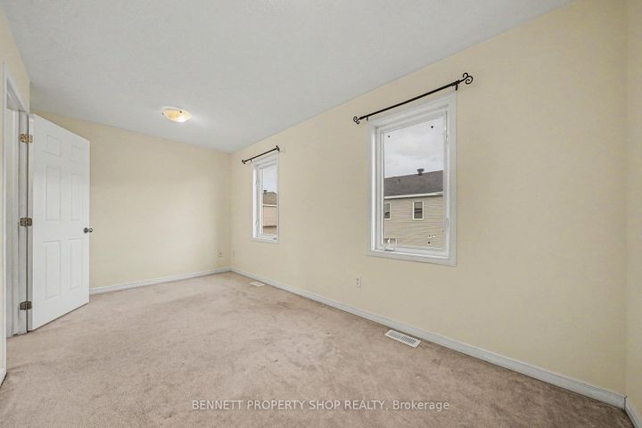 Photo 9 at 237 Kennevale Drive, Nepean (Cedargrove/Fraserdale), Ottawa