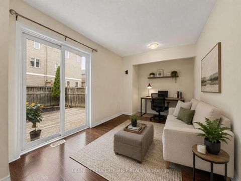 Photo 12 at 237 Kennevale Drive, Nepean (Cedargrove/Fraserdale), Ottawa
