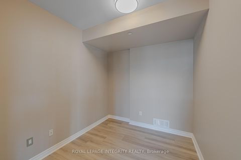 Photo 15 at 305 - 301 Bayrose Drive, Nepean (Strandherd), Ottawa