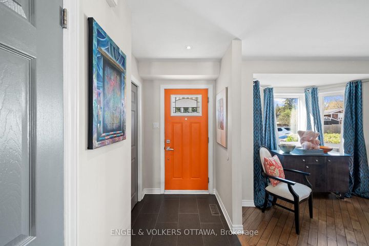 Photo 1 at 221 Monterey Drive, Nepean (Leslie Park), Ottawa