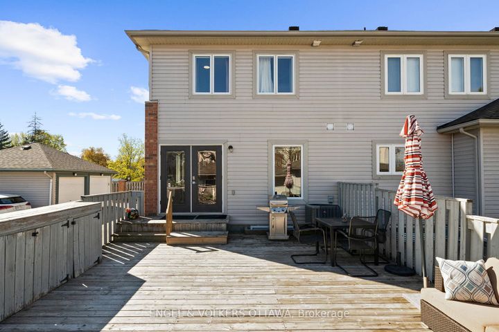 Photo 19 at 221 Monterey Drive, Nepean (Leslie Park), Ottawa