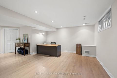 Photo 16 at 221 Monterey Drive, Nepean (Leslie Park), Ottawa