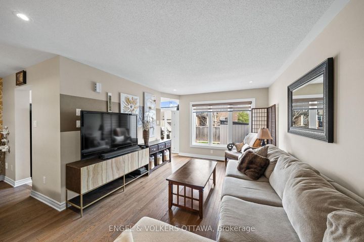 Photo 4 at 107 Mancini Way, Nepean (Strandherd), Ottawa