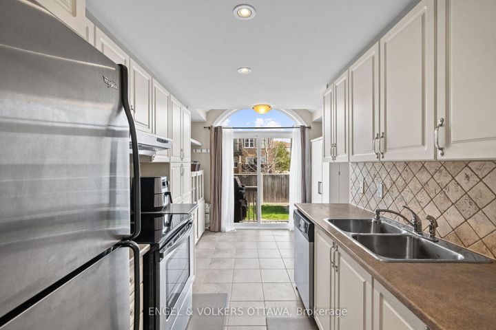 Photo 6 at 107 Mancini Way, Nepean (Strandherd), Ottawa
