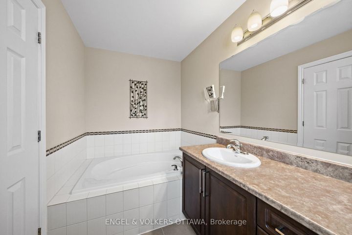 Photo 14 at 107 Mancini Way, Nepean (Strandherd), Ottawa