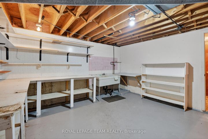 Photo 36 at 33 Norice Street, Nepean (Meadowlands/Crestview), Ottawa