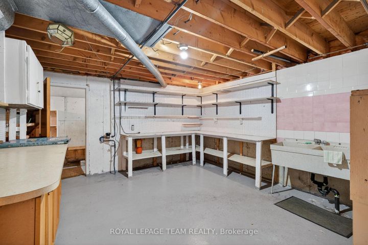 Photo 37 at 33 Norice Street, Nepean (Meadowlands/Crestview), Ottawa