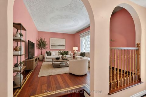 Photo 6 at 33 Norice Street, Nepean (Meadowlands/Crestview), Ottawa