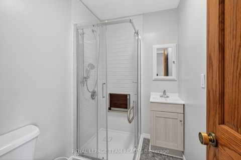 Photo 23 at 33 Norice Street, Nepean (Meadowlands/Crestview), Ottawa
