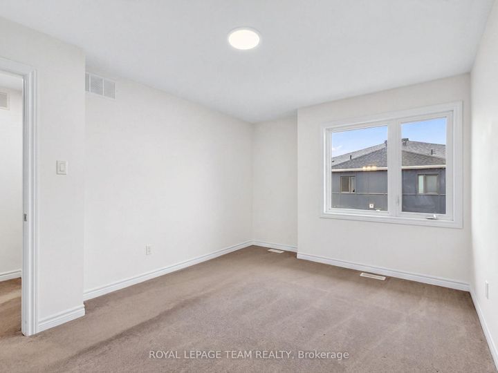 Photo 15 at 105 Walleye Private, Nepean (Half Moon Bay), Ottawa
