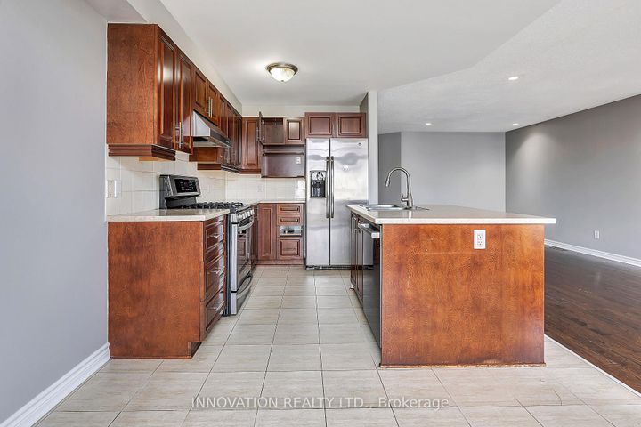 Photo 8 at 126 Garrity Crescent, Nepean (Strandherd), Ottawa