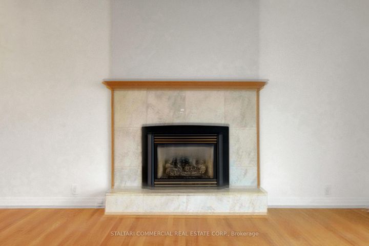 Photo 3 at 1156 Deer Park Road W, Nepean (City View/Skyline/Fisher Heights/Parkwood Hills), Ottawa