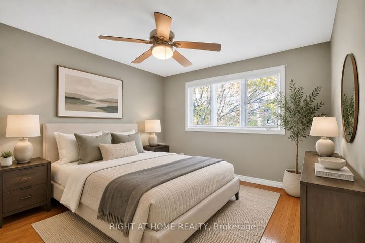 Photo 20 at 20 Palsen Street, Nepean (Meadowlands/Crestview), Ottawa