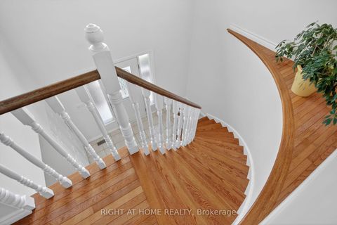 Photo 16 at 20 Palsen Street, Nepean (Meadowlands/Crestview), Ottawa