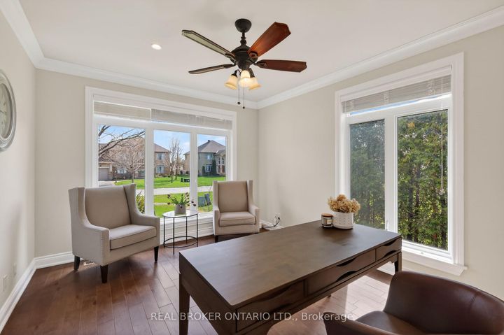 Photo 4 at 465 Lockmaster Crescent, Nepean (Manotick Village & Manotick Estates), Ottawa