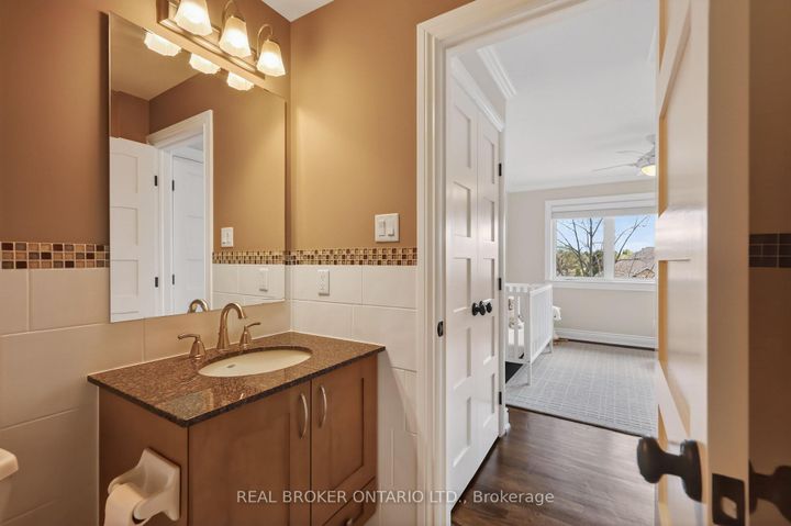Photo 32 at 465 Lockmaster Crescent, Nepean (Manotick Village & Manotick Estates), Ottawa