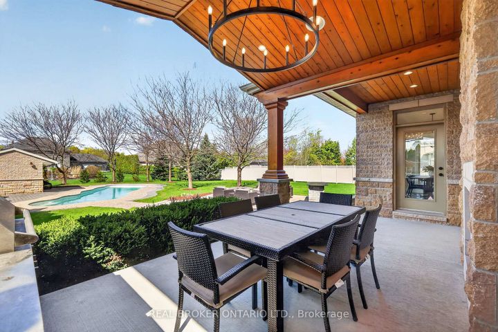 Photo 47 at 465 Lockmaster Crescent, Nepean (Manotick Village & Manotick Estates), Ottawa