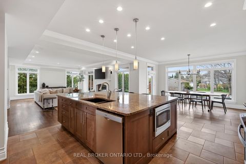 Photo 7 at 465 Lockmaster Crescent, Nepean (Manotick Village & Manotick Estates), Ottawa