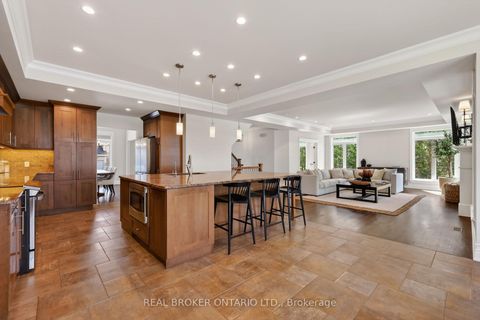 Photo 10 at 465 Lockmaster Crescent, Nepean (Manotick Village & Manotick Estates), Ottawa