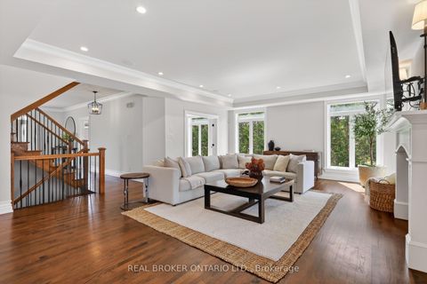 Photo 12 at 465 Lockmaster Crescent, Nepean (Manotick Village & Manotick Estates), Ottawa