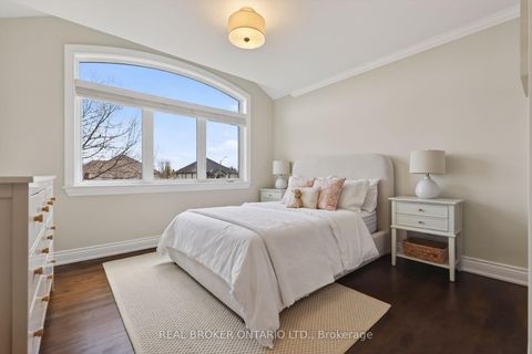 Photo 36 at 465 Lockmaster Crescent, Nepean (Manotick Village & Manotick Estates), Ottawa