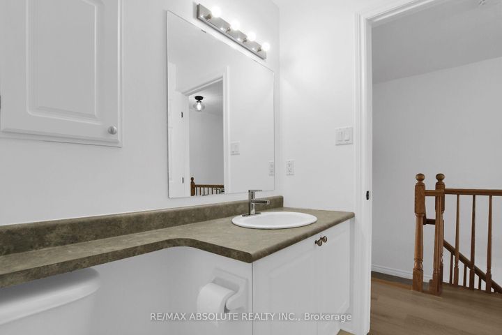 Photo 36 at 1350 Guthrie Street, Nepean (Leslie Park), Ottawa