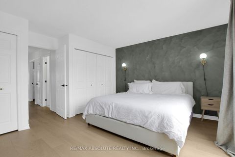Photo 32 at 1350 Guthrie Street, Nepean (Leslie Park), Ottawa
