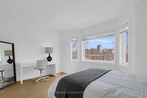 Photo 41 at 1350 Guthrie Street, Nepean (Leslie Park), Ottawa