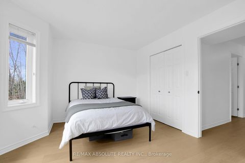 Photo 43 at 1350 Guthrie Street, Nepean (Leslie Park), Ottawa