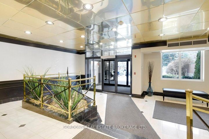 Photo 3 at 103 - 3099 Carling Avenue, Nepean (Bayshore), Ottawa