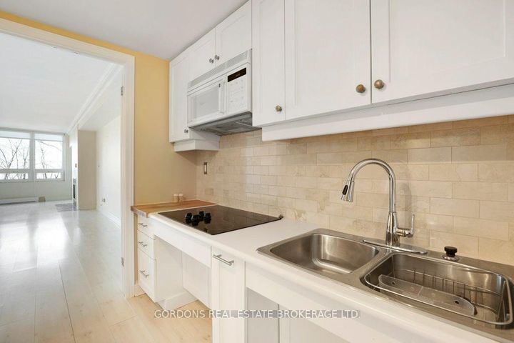 Photo 11 at 103 - 3099 Carling Avenue, Nepean (Bayshore), Ottawa