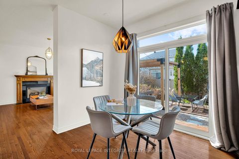 Photo 10 at 154 Rodeo Drive, Nepean (Longfields), Ottawa