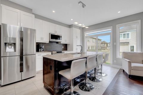 Photo 9 at 771 Devario Crescent, Nepean (Half Moon Bay), Ottawa