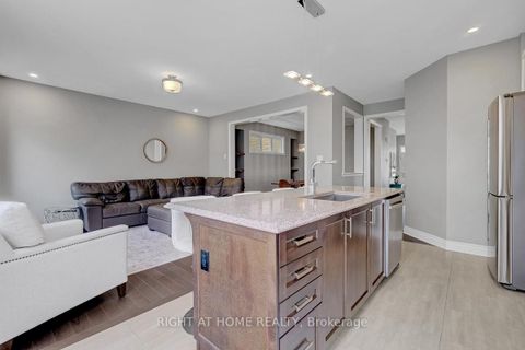 Photo 12 at 771 Devario Crescent, Nepean (Half Moon Bay), Ottawa