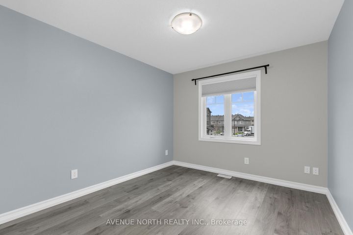 Photo 40 at 940 Kilbirnie Drive, Nepean (Half Moon Bay), Ottawa
