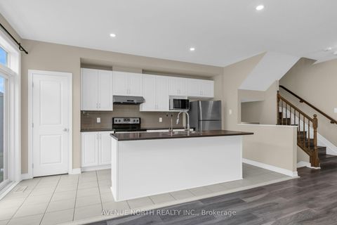 Photo 21 at 940 Kilbirnie Drive, Nepean (Half Moon Bay), Ottawa