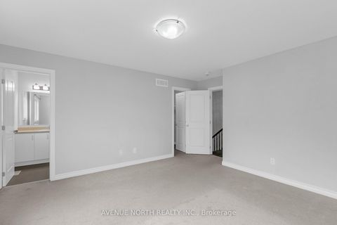 Photo 33 at 940 Kilbirnie Drive, Nepean (Half Moon Bay), Ottawa