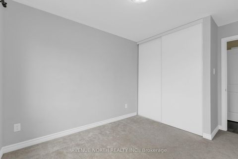 Photo 37 at 940 Kilbirnie Drive, Nepean (Half Moon Bay), Ottawa
