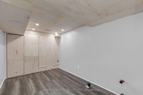 Photo 45 at 940 Kilbirnie Drive, Nepean (Half Moon Bay), Ottawa